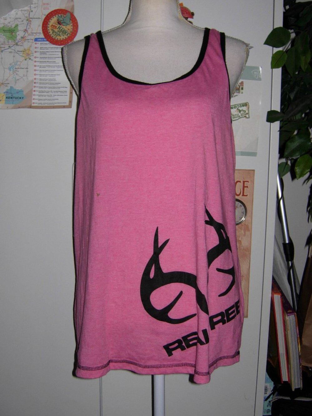 REALTREE Pink Black Tank Top XL